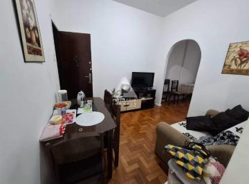 Apartamento · 39m² · 1 Quarto · Quarto e Sala no Posto 4 em Copacabana!!!