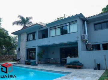 Casa · 420m² · 5 Quartos · 6 Vagas · Casa em Alto de Pinheiros com 420m²