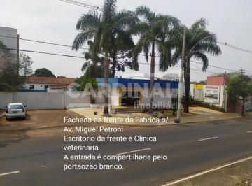 Casa · 10583m² · 5 Quartos · 1 Vaga · Casa Padrão em São Carlos