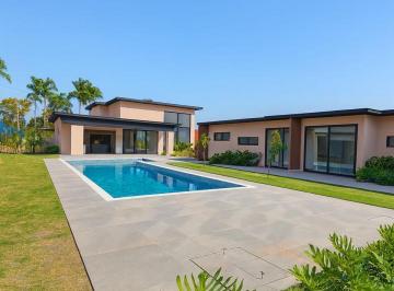 44406463_g.jpg ·
Luxuosa Residência no Condomínio Fazenda Vila Real – 5 Suítes e Laz