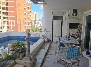 Apartamento · 440m² · 4 Quartos · 3 Vagas · Apartamento Cobertura Triplex - Real Parque - 4 Suítes - 440m².