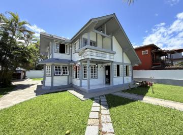 Casa · 1500m² · 4 Quartos · 6 Vagas · Linda Casa de Canal Estilo Americana – Angra dos Reis/RJ