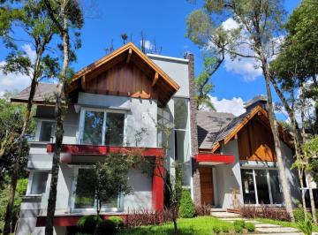 Casa · 525m² · 4 Quartos · 4 Vagas · Casa com 4 suítes no condomínio o Bosque