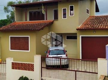 Casa · 200m² · 3 Quartos · 1 Vaga · Imóvel três dormitórios a venda bairro Querência