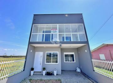 Casa · 119m² · 3 Quartos · 2 Vagas · Sobrado com 3 dormitórios sem 2 suítes novo nunca habitado com piscina no Bairro Guarani em Capão da
