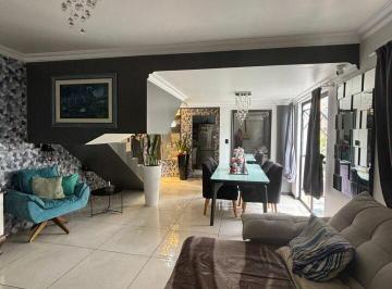 Apartamento · 180m² · 3 Quartos · 2 Vagas · Apartamento a venda em Ponta Aguda Blumenau - Santa Catarina/PR