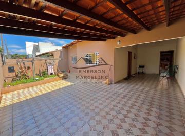 Casa · 145m² · 3 Quartos · 3 Vagas · VENDO Casa com 4 Dormitórios e Área Goumet na Região Lese