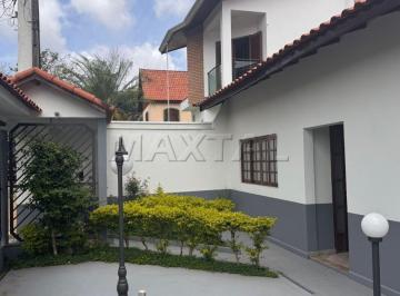 Casa · 444m² · 3 Quartos · 6 Vagas · Casa ampla para Locação no Jardim Guapira com 3 suítes, 6 vagas e 400m²