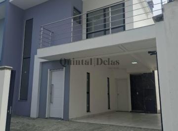 Casa · 139m² · 3 Quartos · 2 Vagas · Casa à venda no bairro Centro - Penha/SC