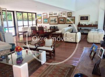 Casa · 953m² · 4 Quartos · 4 Vagas · Casa imponente no coração da Gávea 4qts 3 suites 13 banheiros 4 vagas