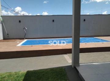 0ab9787bc296cec226330278d54c472d97b58a7b · Vende-se linda Área de Lazer em Patrocício Paulista