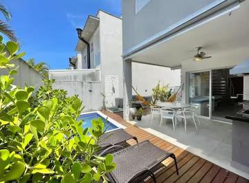 Casa de 3 quartos, São Sebastião · Casa venda condomínio