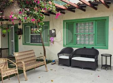 Casa · 60m² · 2 Quartos · 2 Vagas · Condomínio com 2 quartos à venda em Portal da ferradura - RJ