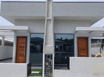 Casa · 55m² · 2 Quartos · 2 Vagas · Casa com 2 dormitórios com 55 m² à venda em Potecas, São José/SC