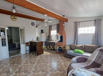 Casa · 202m² · 3 Quartos · 2 Vagas · Casa em Parque Aeroporto, Taubaté/SP de 202m² 3 quartos à venda por R$ 370.000,00