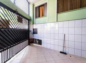 Casa · 247m² · 5 Quartos · 2 Vagas · Sobrado em Vila Yolanda, Osasco/SP de 247m² 5 quartos à venda por R$ 750.000,00