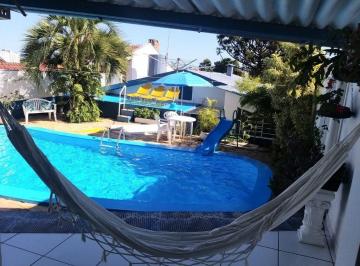 Casa · 176m² · 4 Quartos · 2 Vagas · Casa em Rubem Berta, Porto Alegre/RS de 176m² 4 quartos à venda por R$ 742.000,00