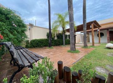 Comercial · 195m² · 2 Vagas · Ponto em Parque Industrial, Araçatuba/SP de 195m² à venda por R$ 750.000,00