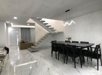 Casa · 200m² · 3 Quartos · 1 Vaga · Casa em Residencial Colinas, Mogi das Cruzes/SP de 200m² 3 quartos à venda por R$ 720.000,00