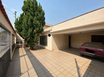 Casa · 250m² · 2 Quartos · 4 Vagas · Casa em Vila Barros, Guarulhos/SP de 250m² 2 quartos à venda por R$ 720.000,00