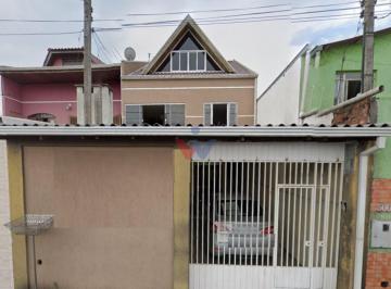 Casa · 210m² · 3 Quartos · 2 Vagas · Sobrado em Guaíra, Curitiba/PR de 210m² 3 quartos à venda por R$ 750.000,00
