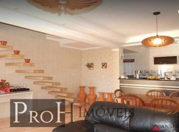 Casa · 200m² · 5 Quartos · 3 Vagas · Sobrado em Jardim Las Vegas, Santo André/SP de 200m² 5 quartos à venda por R$ 728.000,00