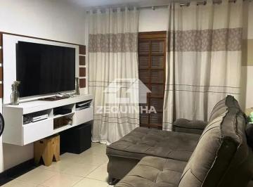 Casa · 234m² · 3 Quartos · 3 Vagas · Casa em Veloso, Osasco/SP de 234m² 3 quartos à venda por R$ 700.000,00