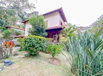 Casa · 200m² · 3 Quartos · 2 Vagas · Casa em Quebra Frascos, Teresópolis/RJ de 200m² 3 quartos à venda por R$ 750.000,00