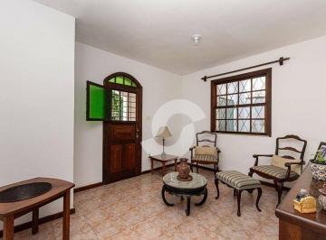 Casa · 204m² · 3 Quartos · 3 Vagas · Casa em São Francisco, Niterói/RJ de 204m² 3 quartos à venda por R$ 1.100.000,00