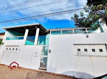 Casa · 242m² · 3 Quartos · 2 Vagas · Casa em Carlos Prates, Belo Horizonte/MG de 242m² 3 quartos à venda por R$ 1.100.000,00