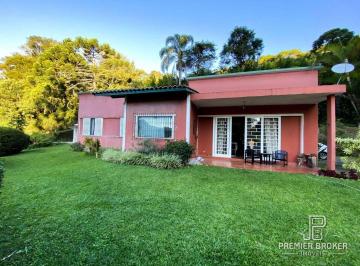 Casa · 133m² · 4 Quartos · 10 Vagas · Casa em Golfe, Teresópolis/RJ de 133m² 4 quartos à venda por R$ 980.000,00