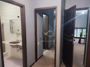 Casa · 240m² · 3 Quartos · 4 Vagas · Casa em Jardim das Laranjeiras, São Paulo/SP de 240m² 3 quartos à venda por R$ 1.200.000,00
