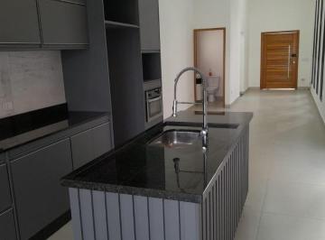 Casa · 300m² · 3 Quartos · 4 Vagas · Casa em Residencial Colinas, Caçapava/SP de 300m² 3 quartos à venda por R$ 1.100.000,00