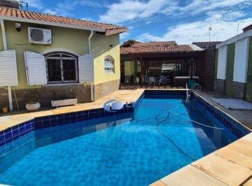 Casa · 402m² · 5 Quartos · 2 Vagas · Casa em Jardim Flórida, Jacareí/SP de 402m² 5 quartos à venda por R$ 990.000,00