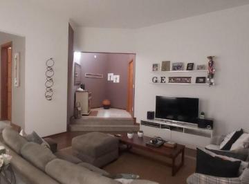 Casa · 220m² · 3 Quartos · 4 Vagas · Casa em Centro, Jaguariúna/SP de 220m² 3 quartos à venda por R$ 1.190.000,00