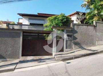 Casa · 244m² · 4 Quartos · 5 Vagas · Casa em Icaraí, Niterói/RJ de 244m² 4 quartos à venda por R$ 1.100.000,00