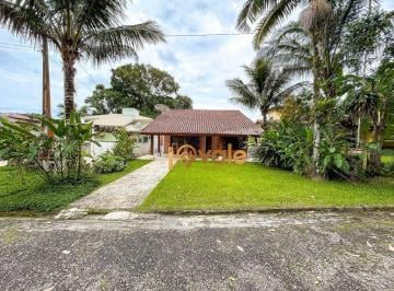 Casa · 256m² · 5 Quartos · 2 Vagas · Casa em Park Imperial, Caraguatatuba/SP de 256m² 5 quartos à venda por R$ 1.200.000,00