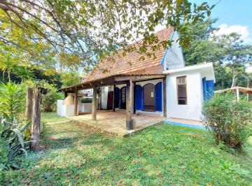 Casa · 300m² · 3 Quartos · 4 Vagas · Casa em Chácara Santa Lúcia, Carapicuíba/SP de 300m² 3 quartos à venda por R$ 1.100.000,00
