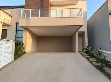 Casa · 258m² · 3 Quartos · 4 Vagas · Casa em Centro, Salto/SP de 258m² 3 quartos à venda por R$ 1.200.000,00