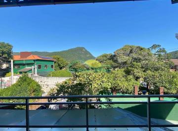 Casa · 180m² · 3 Quartos · 3 Vagas · Casa em Armação do Pântano do Sul, Florianópolis/SC de 180m² 3 quartos à venda por R$ 1.280.000,00