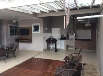 Casa · 227m² · 4 Quartos · 4 Vagas · Sobrado em Jardim Pitangueiras I, Jundiaí/SP de 227m² 4 quartos à venda por R$ 1.170.000,00