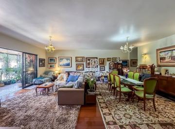 Apartamento · 210m² · 4 Quartos · 2 Vagas · Apartamento em Agriões, Teresópolis/RJ de 210m² 4 quartos à venda por R$ 1.200.000,00