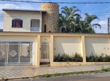 Casa · 268m² · 3 Quartos · 5 Vagas · Casa em Centro, Jaguariúna/SP de 268m² 3 quartos à venda por R$ 1.120.000,00