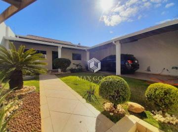 Casa · 260m² · 3 Quartos · 2 Vagas · Casa em Jardim Independência, Taubaté/SP de 260m² 3 quartos à venda por R$ 950.000,00