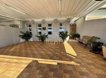 Casa · 176m² · 3 Quartos · 2 Vagas · Casa em Centro, Vinhedo/SP de 176m² 3 quartos à venda por R$ 1.070.000,00 ou para locação R$ 6.500,0