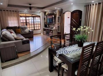 Casa · 255m² · 4 Quartos · 3 Vagas · Sobrado em Jardim Cumbica, Guarulhos/SP de 255m² 4 quartos à venda por R$ 1.100.000,00