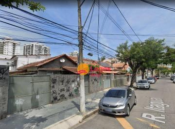 Casa · 240m² · 5 Quartos · 4 Vagas · Casa em Pe Pequeno, Niterói/RJ de 0m² 5 quartos à venda por R$ 1.100.000,00