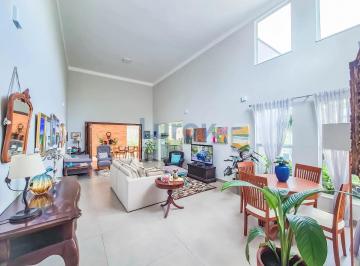 Casa · 212m² · 3 Quartos · 2 Vagas · Casa em Chácaras Silvania, Valinhos/SP de 212m² 3 quartos à venda por R$ 1.980.000,00