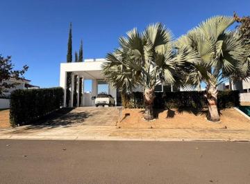 Casa · 252m² · 4 Quartos · 4 Vagas · Casa em Centro, Jaguariúna/SP de 252m² 4 quartos à venda por R$ 1.900.000,00