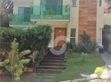 Casa · 220m² · 3 Quartos · 3 Vagas · Casa em Engenho do Mato, Niterói/RJ de 220m² 3 quartos à venda por R$ 1.800.000,00